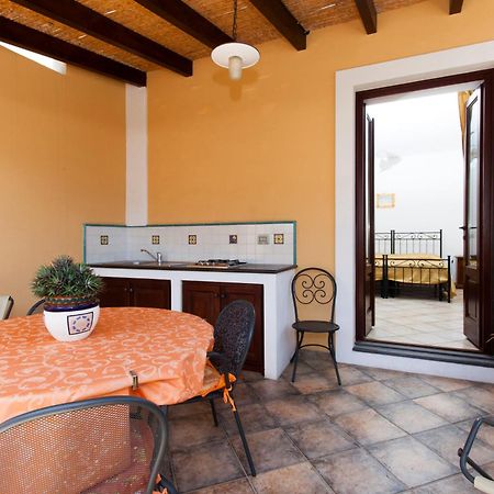 Residence Marina Corta Đảo Lipari Ngoại thất bức ảnh